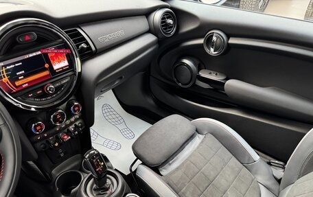 MINI Hatch, 2020 год, 6 690 000 рублей, 27 фотография