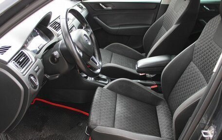 Skoda Rapid I, 2016 год, 1 095 000 рублей, 10 фотография