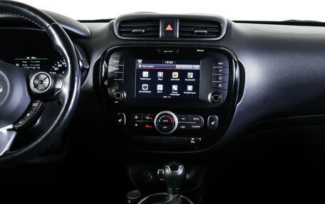 KIA Soul II рестайлинг, 2018 год, 1 285 000 рублей, 14 фотография