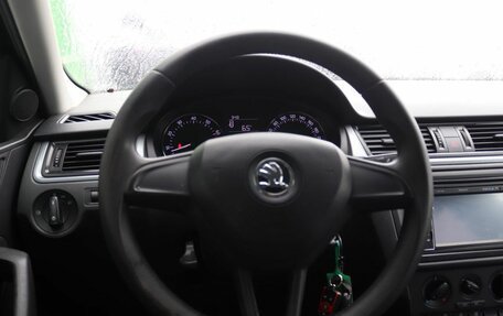 Skoda Rapid I, 2015 год, 1 099 000 рублей, 13 фотография