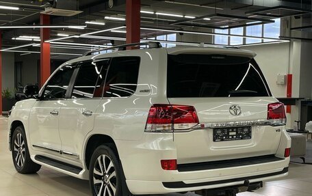 Toyota Land Cruiser 200, 2019 год, 8 790 000 рублей, 8 фотография