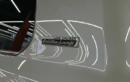 Toyota Land Cruiser 200, 2019 год, 8 790 000 рублей, 10 фотография