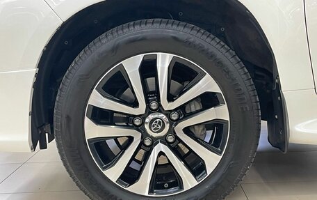 Toyota Land Cruiser 200, 2019 год, 8 790 000 рублей, 11 фотография