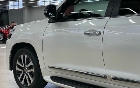 Toyota Land Cruiser 200, 2019 год, 8 790 000 рублей, 12 фотография