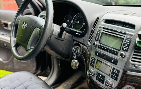 Hyundai Santa Fe III рестайлинг, 2011 год, 1 800 000 рублей, 4 фотография