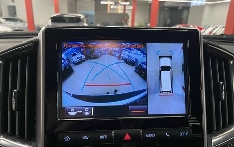 Toyota Land Cruiser 200, 2019 год, 8 790 000 рублей, 34 фотография