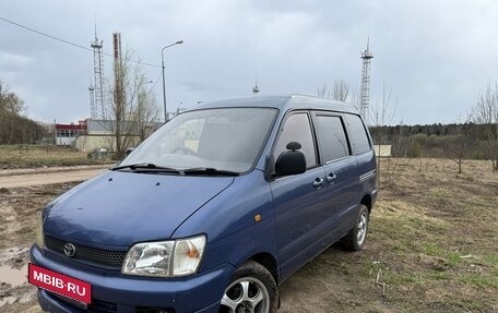 Toyota Lite Ace IV, 1997 год, 810 000 рублей, 2 фотография