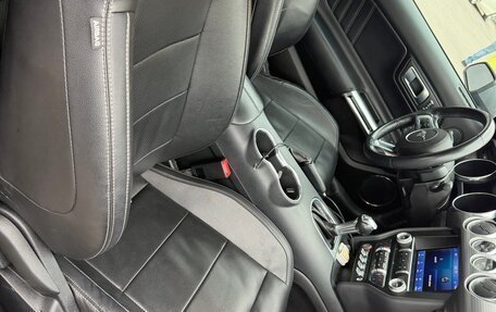 Ford Mustang VI рестайлинг, 2021 год, 3 600 000 рублей, 7 фотография