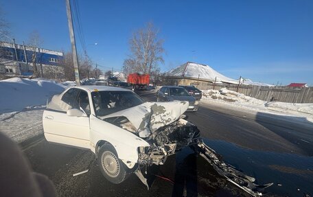 Toyota Crown, 1992 год, 120 000 рублей, 1 фотография