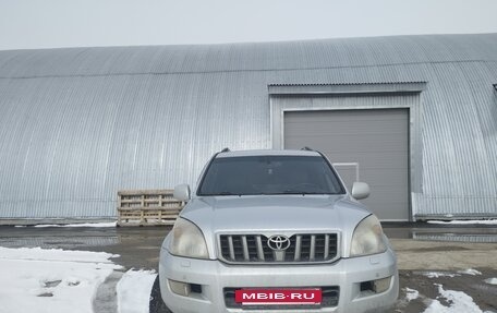 Toyota Land Cruiser Prado 120 рестайлинг, 2008 год, 2 350 000 рублей, 3 фотография