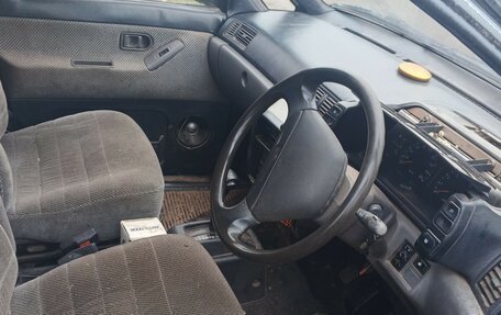 Nissan Prairie III, 1990 год, 100 000 рублей, 3 фотография