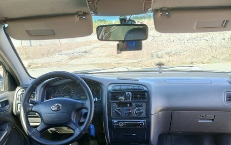 Toyota Avensis III рестайлинг, 2000 год, 348 000 рублей, 6 фотография