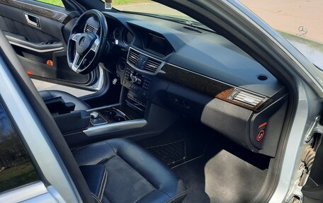 Mercedes-Benz E-Класс, 2012 год, 1 320 000 рублей, 8 фотография