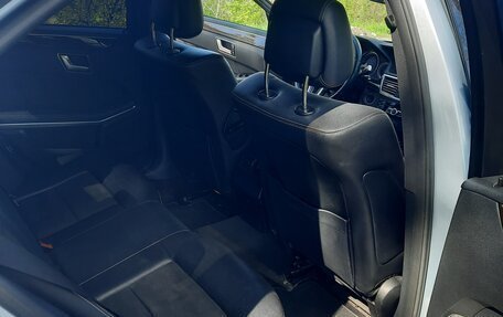 Mercedes-Benz E-Класс, 2012 год, 1 320 000 рублей, 7 фотография