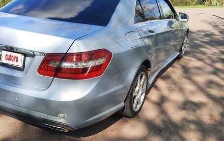 Mercedes-Benz E-Класс, 2012 год, 1 320 000 рублей, 5 фотография
