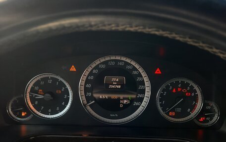 Mercedes-Benz E-Класс, 2012 год, 1 320 000 рублей, 10 фотография