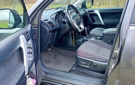 Toyota Land Cruiser Prado 150 рестайлинг 2, 2014 год, 2 950 000 рублей, 18 фотография