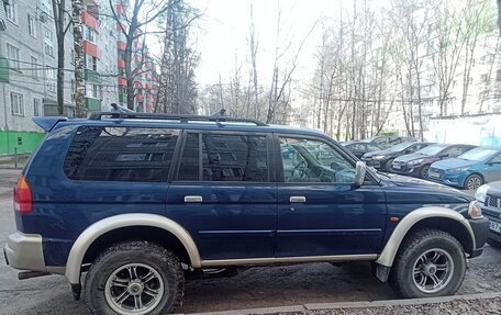 Mitsubishi Pajero Sport II рестайлинг, 2001 год, 550 000 рублей, 7 фотография