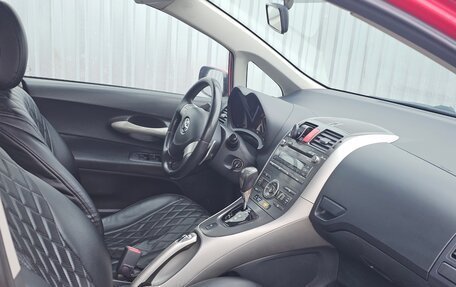 Toyota Auris II, 2008 год, 650 000 рублей, 10 фотография