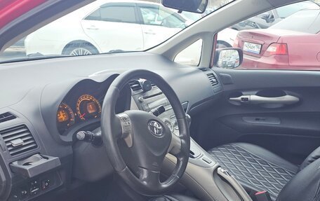 Toyota Auris II, 2008 год, 650 000 рублей, 12 фотография