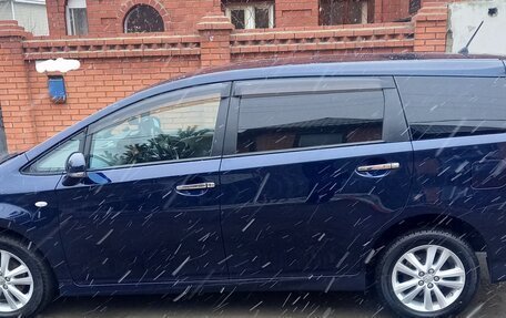 Toyota Wish II, 2011 год, 1 305 000 рублей, 9 фотография