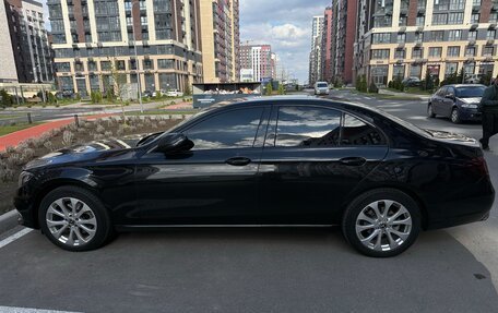 Mercedes-Benz E-Класс, 2019 год, 2 700 000 рублей, 11 фотография