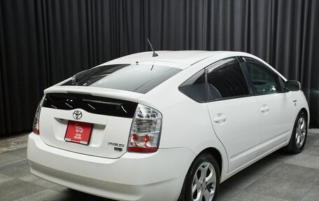 Toyota Prius, 2011 год, 919 999 рублей, 4 фотография