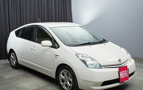 Toyota Prius, 2011 год, 919 999 рублей, 3 фотография