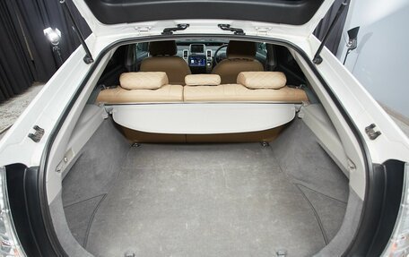 Toyota Prius, 2011 год, 919 999 рублей, 18 фотография