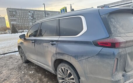 CheryExeed VX, 2022 год, 1 999 000 рублей, 3 фотография