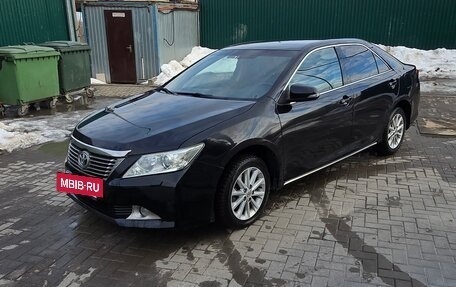 Toyota Camry, 2012 год, 1 300 000 рублей, 6 фотография