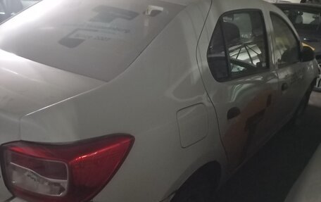 Renault Logan II, 2020 год, 295 000 рублей, 6 фотография