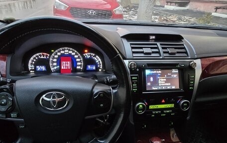 Toyota Camry, 2012 год, 1 300 000 рублей, 9 фотография