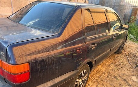 Volkswagen Vento, 1995 год, 85 000 рублей, 5 фотография