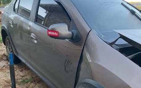 Renault Logan II, 2020 год, 579 000 рублей, 12 фотография