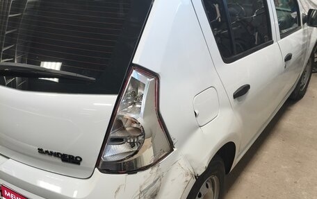 Renault Sandero I, 2014 год, 320 000 рублей, 3 фотография