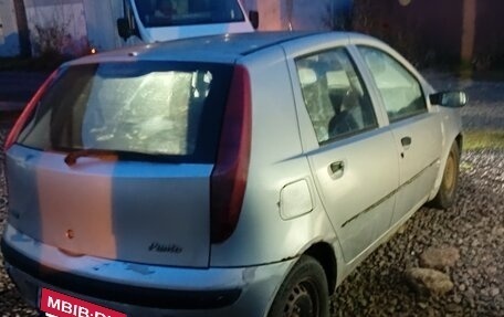 Fiat Punto III Punto Evo рестайлинг, 2003 год, 50 000 рублей, 2 фотография