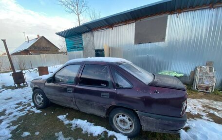 Opel Vectra A, 1993 год, 15 000 рублей, 3 фотография