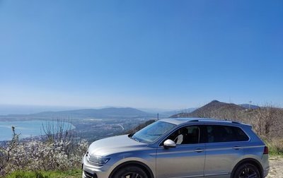 Volkswagen Tiguan II, 2018 год, 3 300 000 рублей, 1 фотография