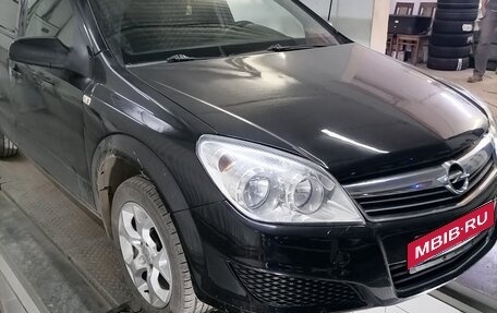 Opel Astra H, 2007 год, 390 000 рублей, 1 фотография