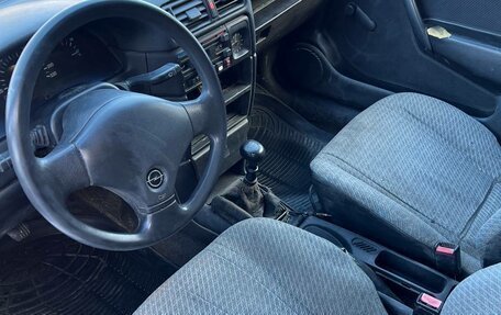 Opel Vectra A, 1992 год, 33 333 рублей, 6 фотография