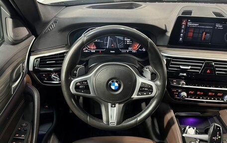 BMW 5 серия, 2019 год, 4 499 800 рублей, 9 фотография