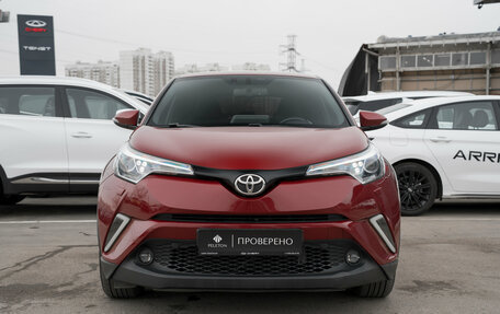 Toyota C-HR I рестайлинг, 2018 год, 2 570 000 рублей, 3 фотография