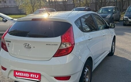 Hyundai Solaris II рестайлинг, 2012 год, 675 000 рублей, 2 фотография