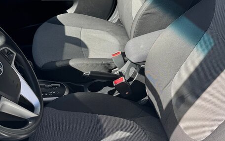 Hyundai Solaris II рестайлинг, 2012 год, 675 000 рублей, 9 фотография