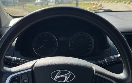 Hyundai Solaris II рестайлинг, 2012 год, 675 000 рублей, 7 фотография