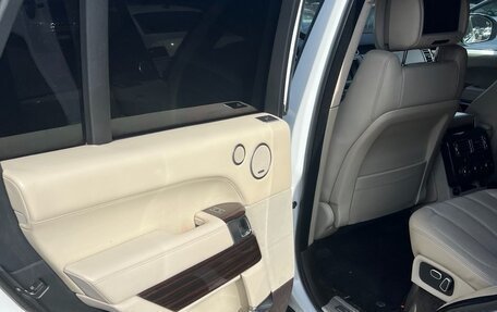 Land Rover Range Rover IV рестайлинг, 2013 год, 3 000 000 рублей, 8 фотография