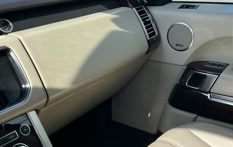 Land Rover Range Rover IV рестайлинг, 2013 год, 3 000 000 рублей, 9 фотография