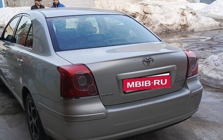 Toyota Avensis III рестайлинг, 2007 год, 800 000 рублей, 8 фотография