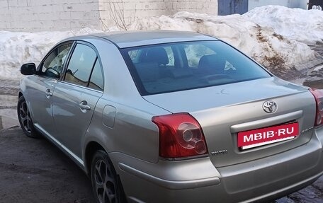 Toyota Avensis III рестайлинг, 2007 год, 800 000 рублей, 2 фотография